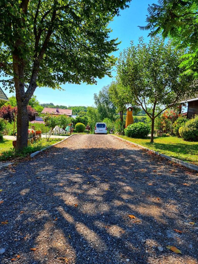 Guesthouse Mreznica- Mreznicka Idila Resort Galovic-Selo Dış mekan fotoğraf